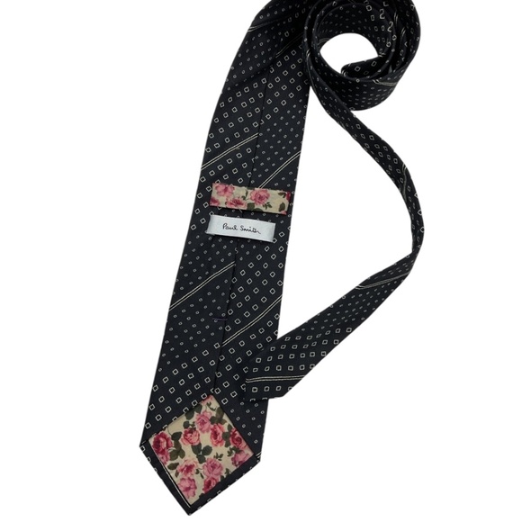 PAUL SMITH Black Geometric Silk LUXURY Tie ITALY - Picture 2 of 4